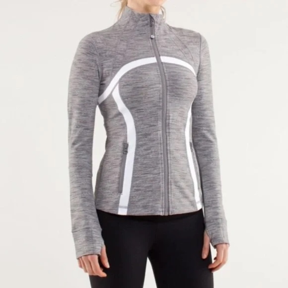 FINAL PRICE Lululemon Size 6 Grey White Define Jacket Full Zip Athletic Striped
